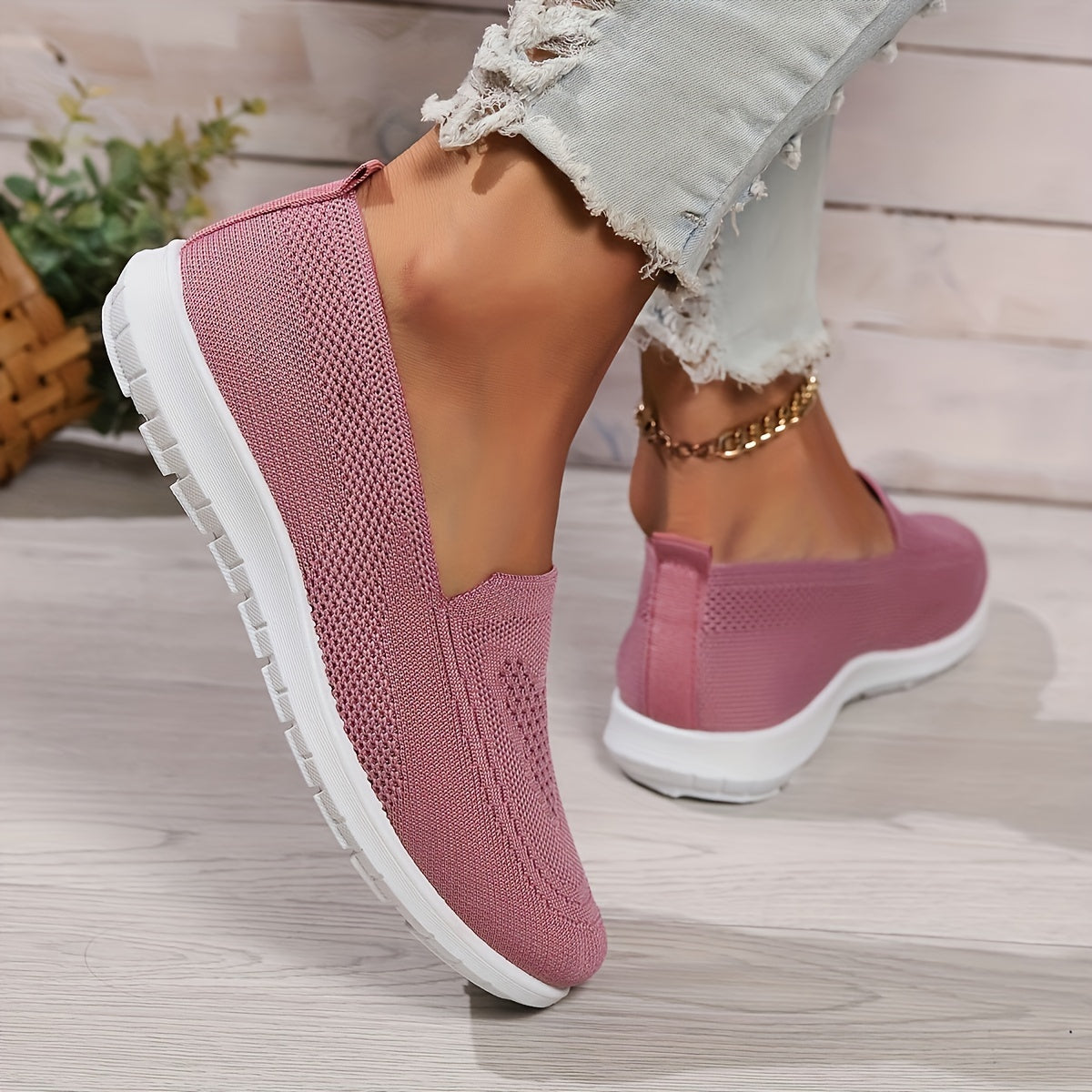 Women's Solid Color Knitted Sneakers, Soft Sole Lightweight Slip On Walking Shoes, Low-top Breathable Daily Footwear plus size