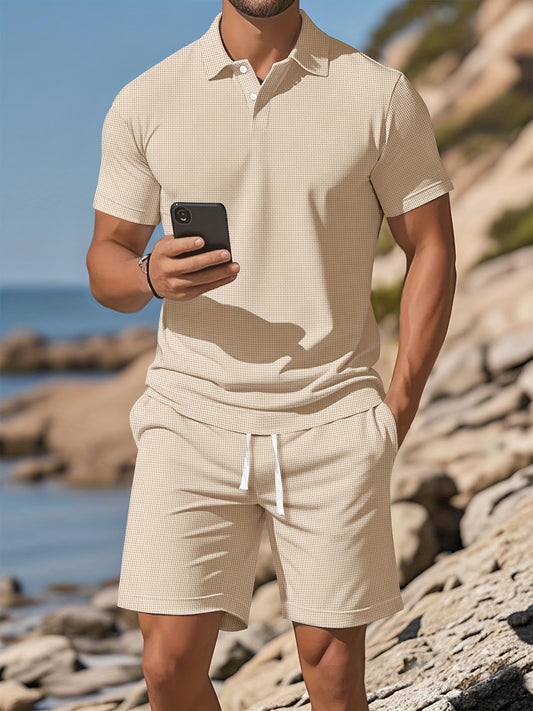 Men's solid color summer waffle two-piece set, including casual short-sleeved elastic collar shirt and shorts, textured fabric comfortable soft breathable, whether playing golf or other outdoor activities, it can make you look relaxed and stylish